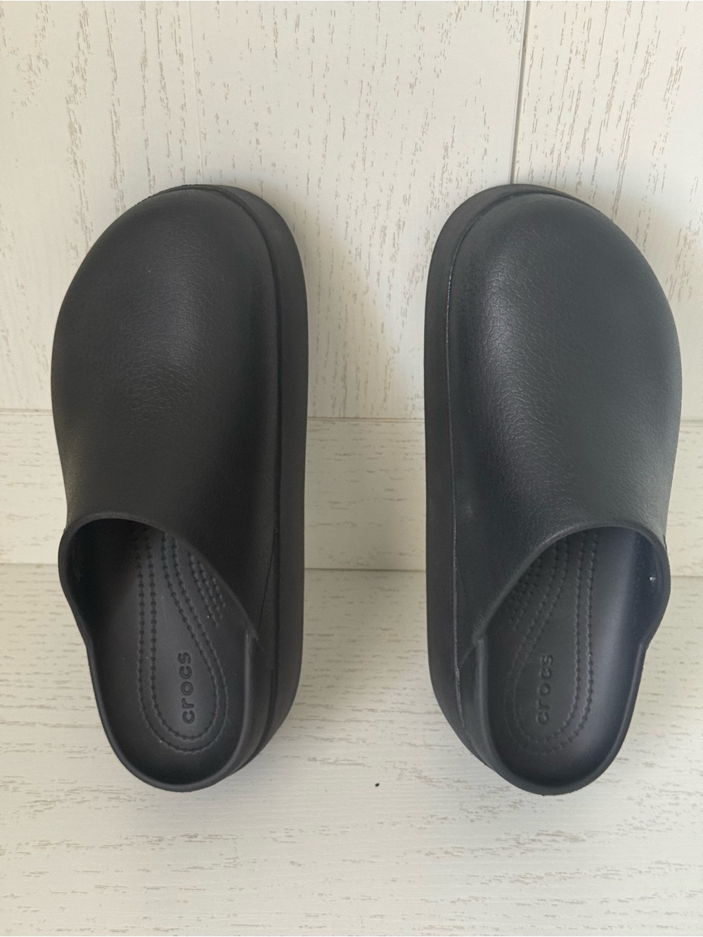 CROCS black Dylan platform clogs size 8 US women’s